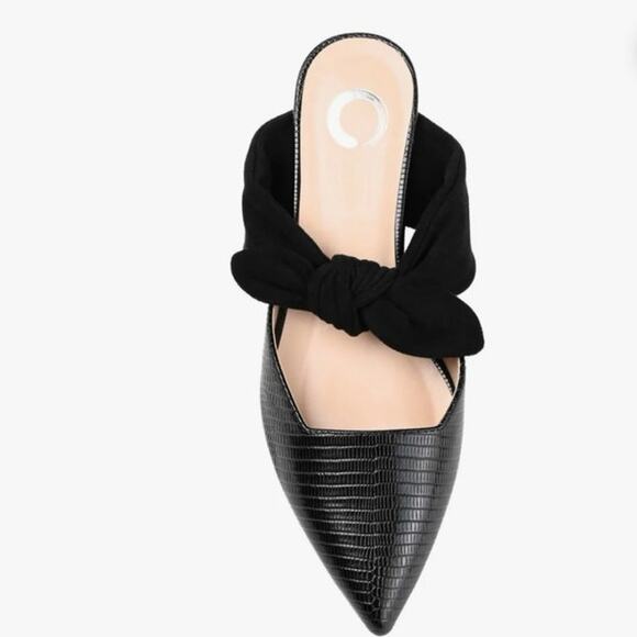 NIB! Journee Collection MELORA LOW BLOCK HEELS IN VEGAN LEATHER - Picture 2 of 13